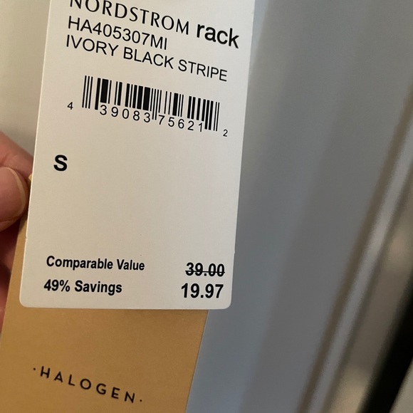 Blouse - Picture 3 of 3